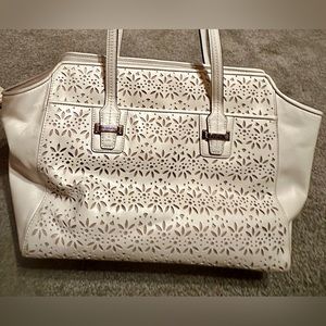 Coach Taylor Eyelet shoulder bag